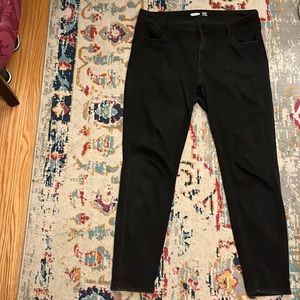 Old Navy Rockstar Superskinny High Rise Jean